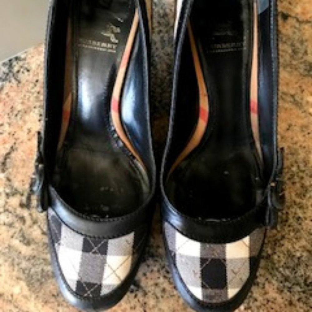 Burberry Nova Check Kitten Heel Pumps